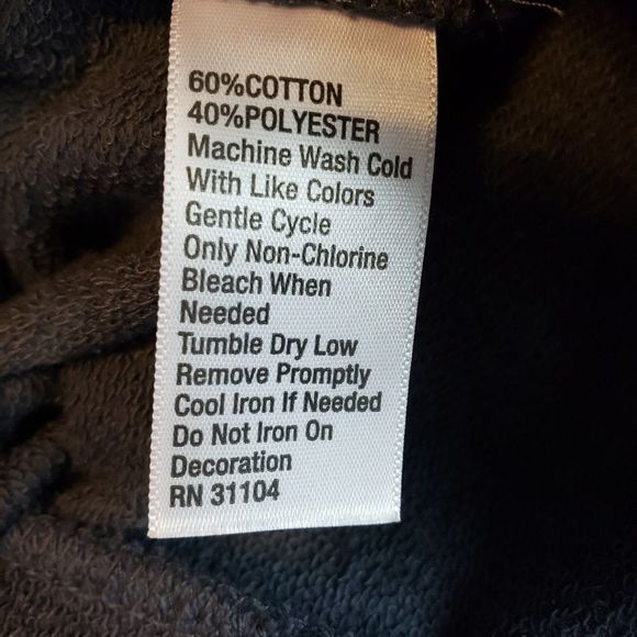 Cute stud detail Sweat Shorts! - Picture 4 of 4